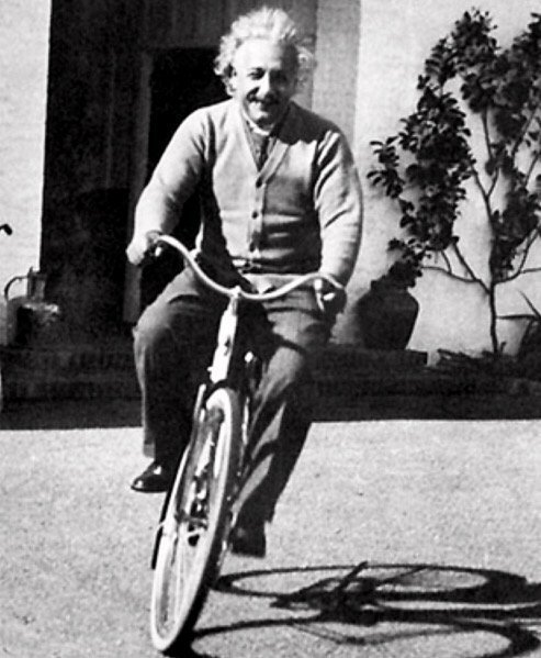 Einstein Bici