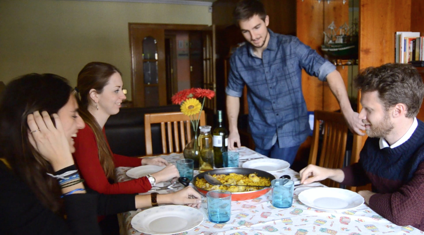 Comer lento parece indicar una propensión a apreciar la comida, y a vivir con intensidad.